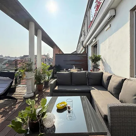 Homeby, Casa Laura